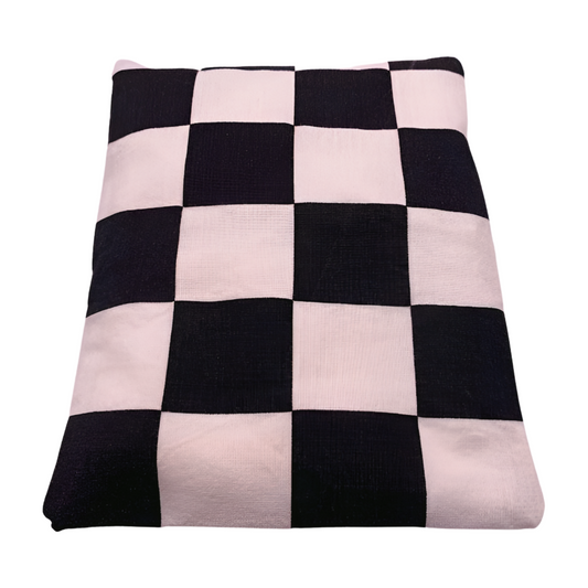 Schwarz-Weiß-Quadrate - Kissenüberzug